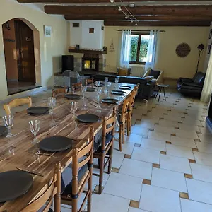 https://gite-les-murmures-du-ventoux-5-chambres-14-pers.fr-provencehotel.com